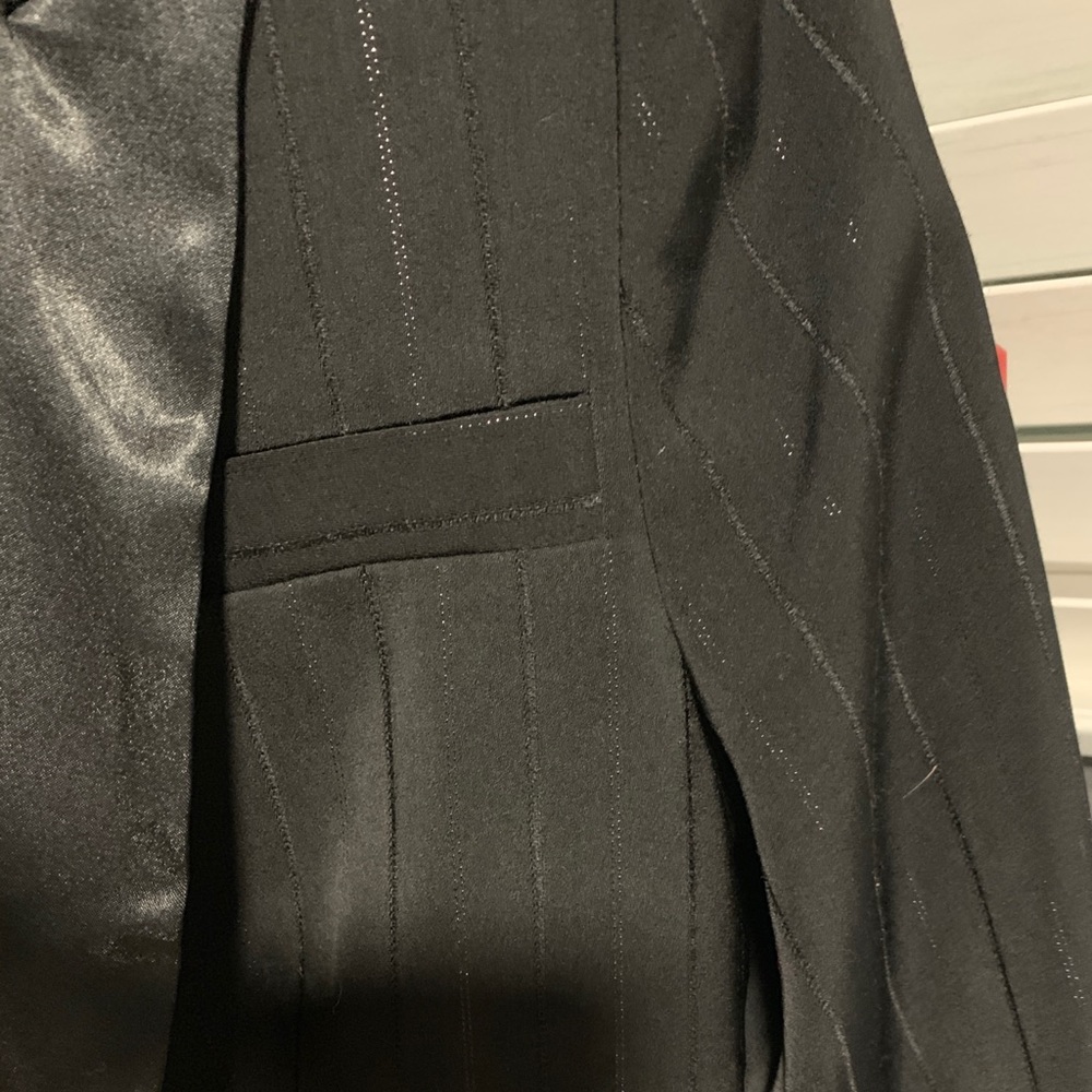 Suit jacket - Picture 2 of 2
